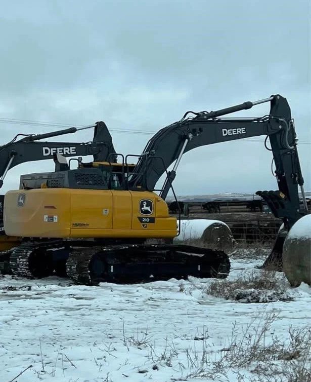 2024 DEERE 210 P-TIER
