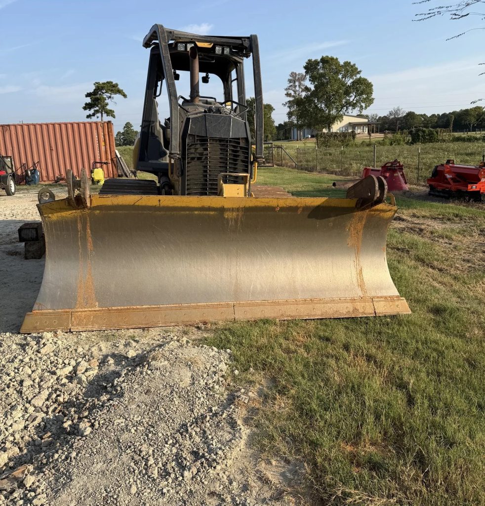 2022 CATERPILLAR D3 LGP - Image 10