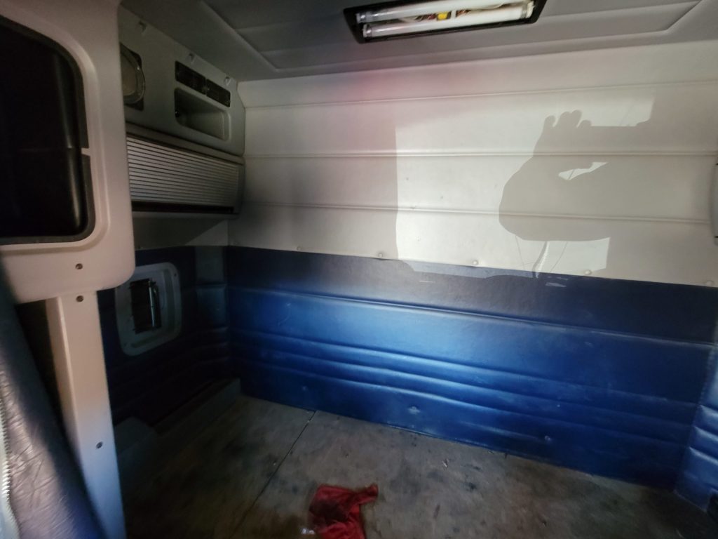 2007 Peterbilt 379 Short-Hood - Image 6