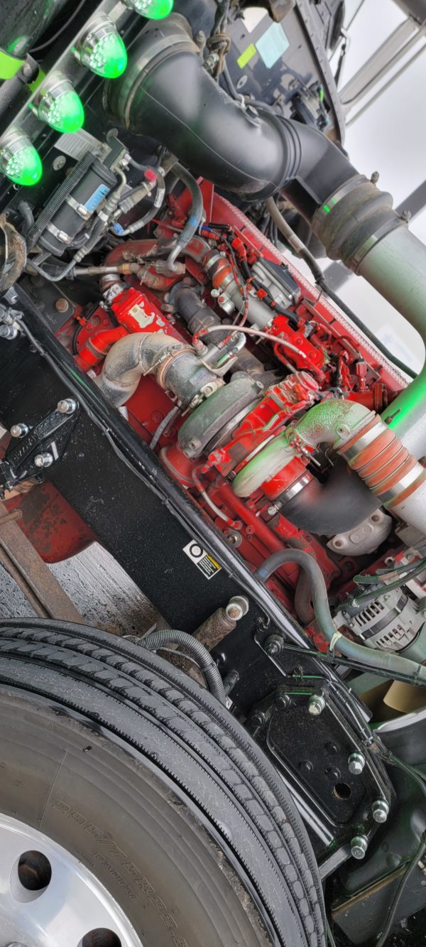 2011 Peterbilt 389 - Image 17