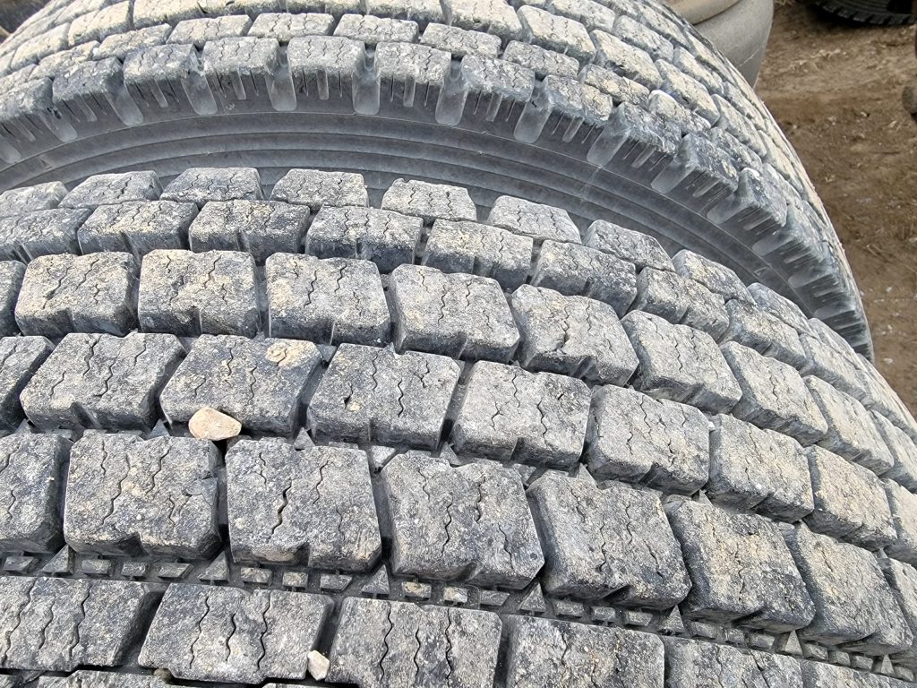 2007 Peterbilt 379 Short-Hood - Image 12