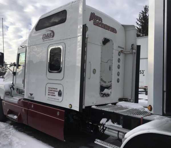 1999 Kenworth - Image 3