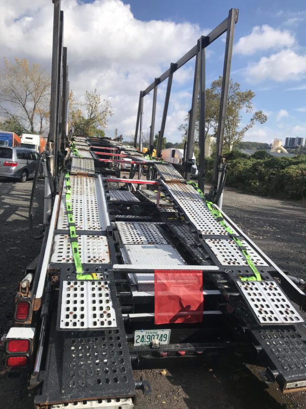 2009 Peterbilt 388 10 Car Carrier - Image 4