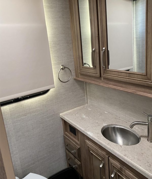 2021 JAYCO GREYHAWK 29MV - Image 16