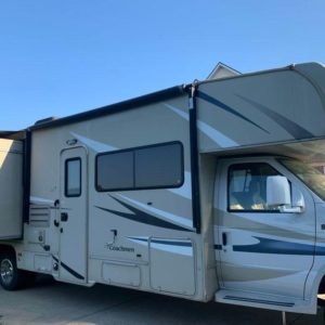 2016 COACHMEN LEPRECHAUN 320BH