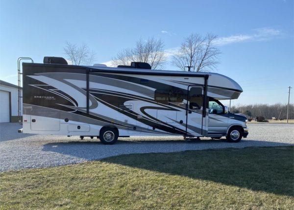 2021 JAYCO GREYHAWK 29MV - Image 5