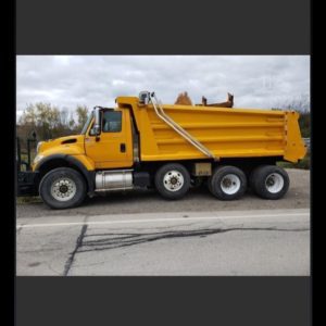 2005 International Navistar 7600 Dump Truck