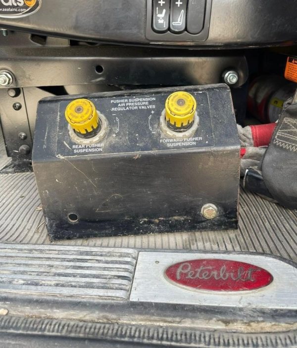 2013 PETERBILT 367 - Image 11