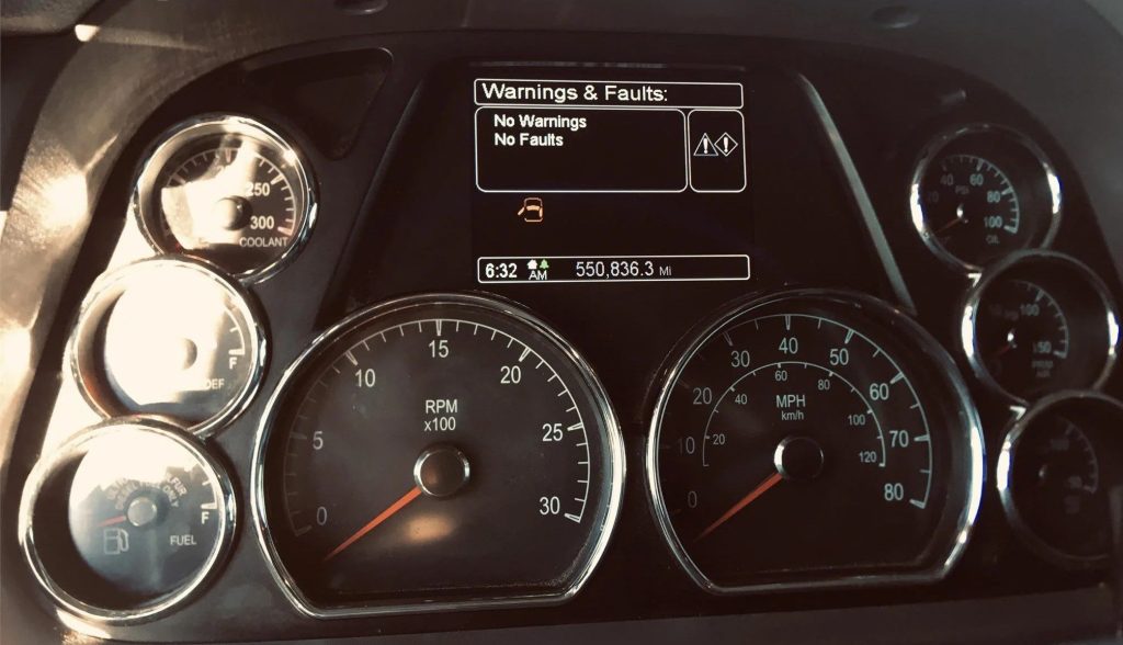 2014 PETERBILT 587 & 1997 JM 8 Car Trailer Fully Rebuilt - Image 13