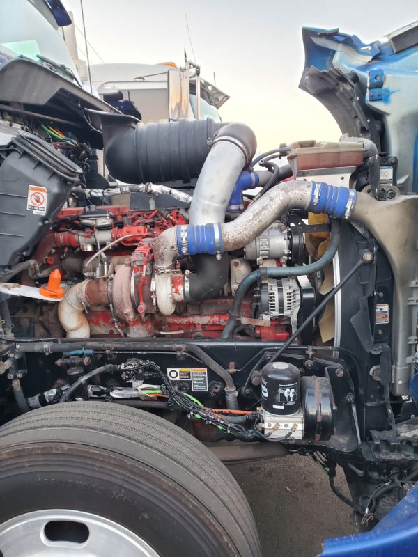2011 Kenworth T660 - Image 13