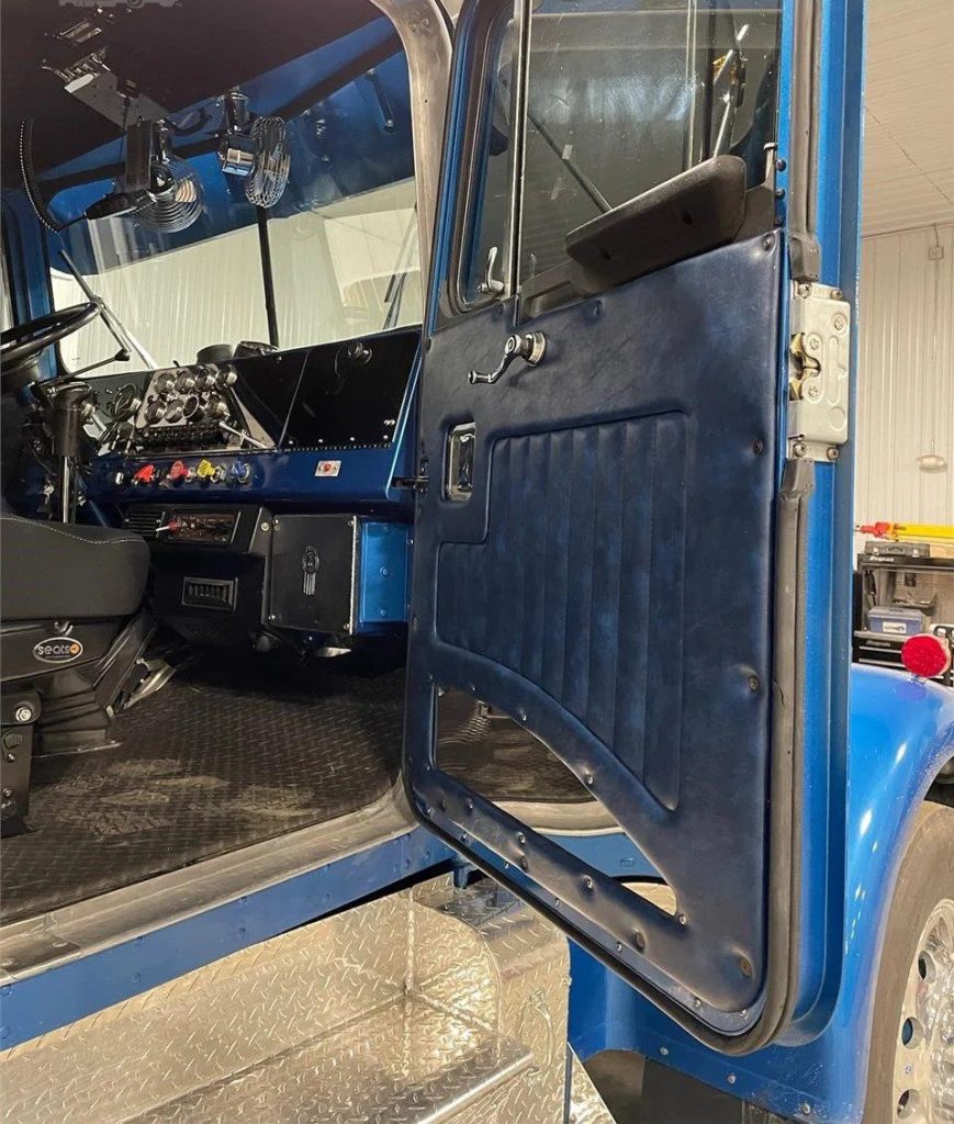 1978 KENWORTH W900L - Image 6