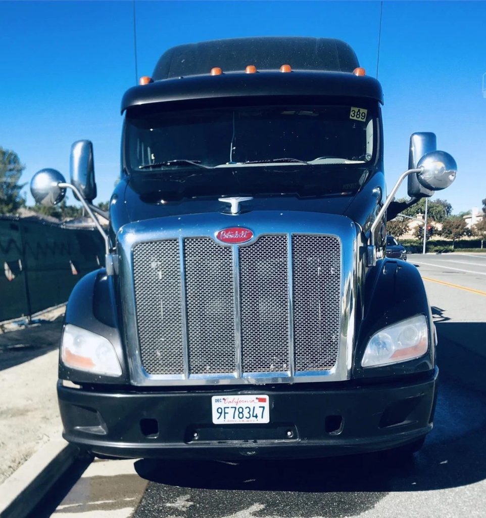 2014 PETERBILT 587 & 1997 JM 8 Car Trailer Fully Rebuilt - Image 7