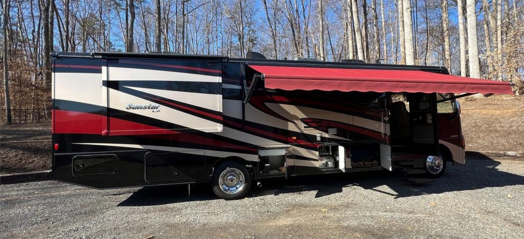 2016 Itasca Sunstar LX 35F