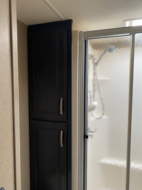 2014 Grand Design MOMENTUM 385TH - Image 10