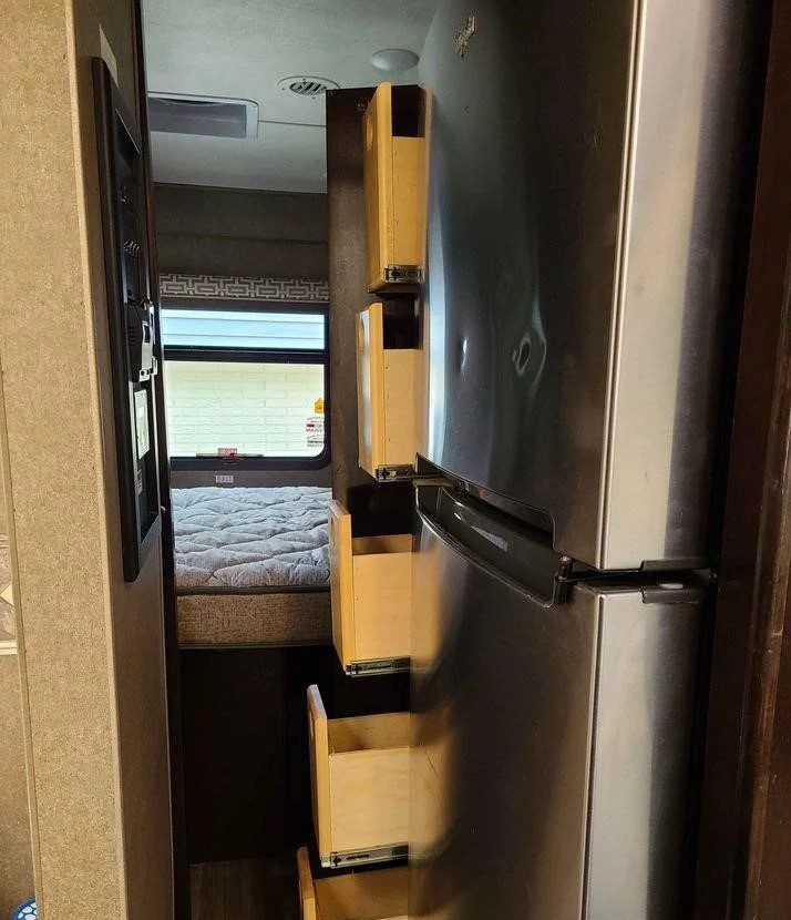 2017 THOR MOTOR COACH QUANTUM PD31 - Image 13