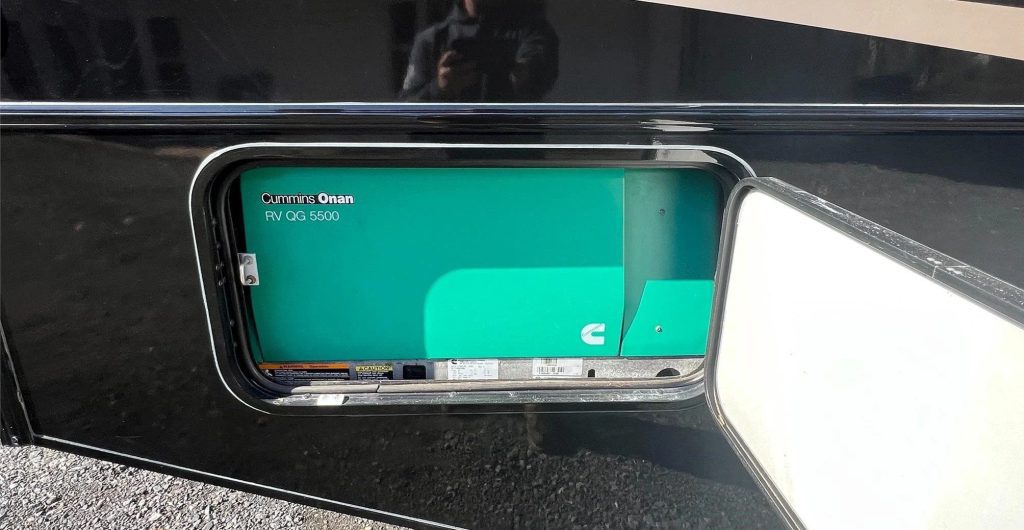 2016 Itasca Sunstar LX 35F - Image 16