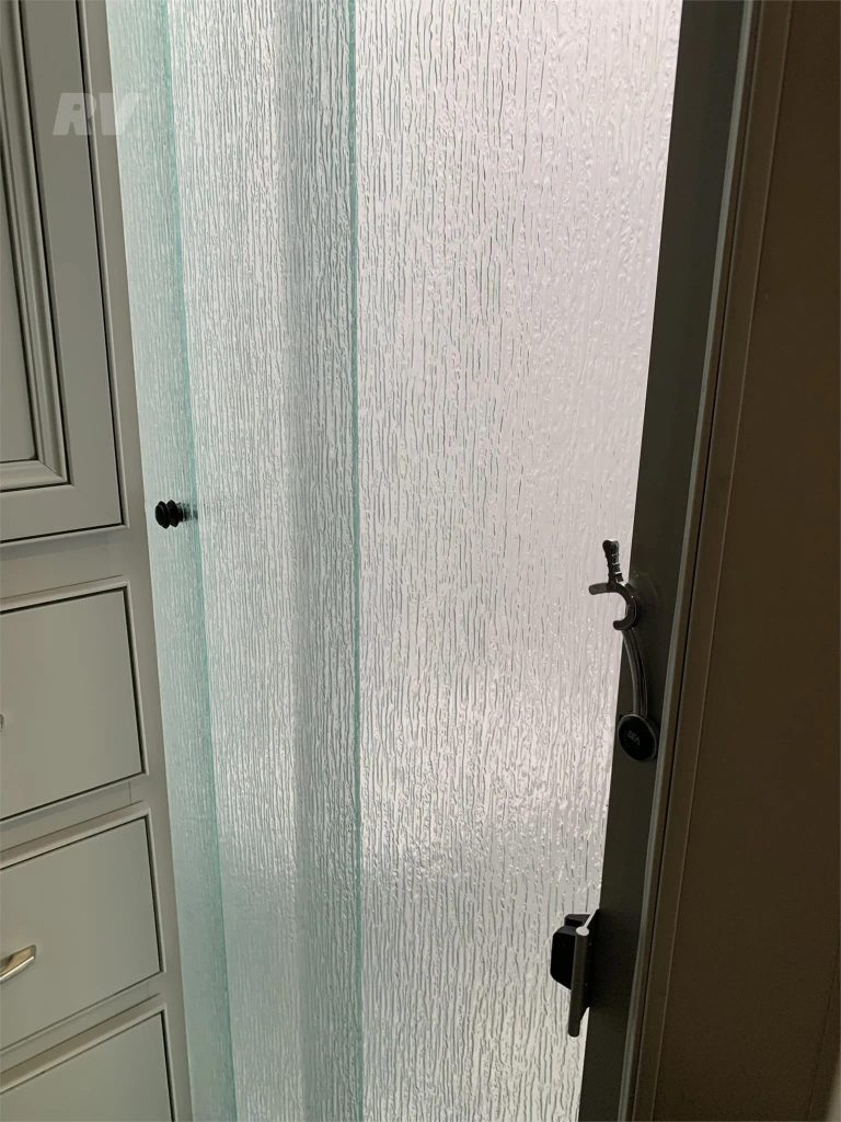 2022 FLEETWOOD BOUNDER 35K - Image 19