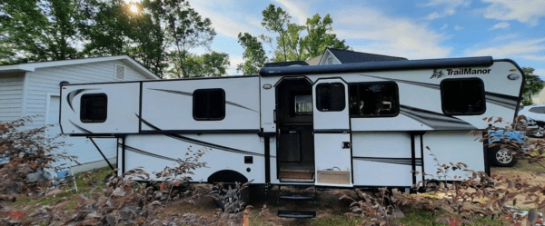 2021 Trailmanor 3124KS