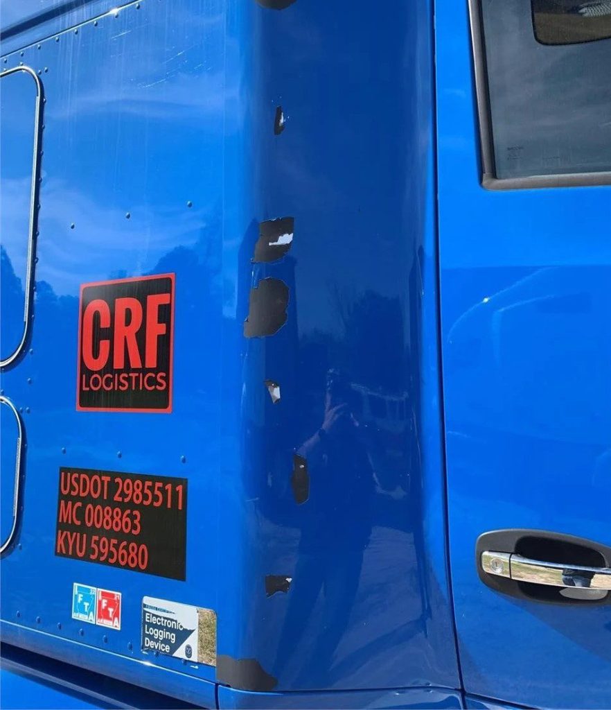 2016 Kenworth T680 - Image 12