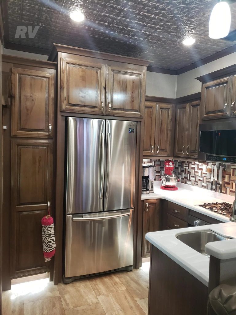 2019 Forest River Riverstone 39RKFB - Image 13