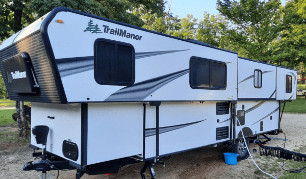 2021 Trailmanor 3124KS - Image 2