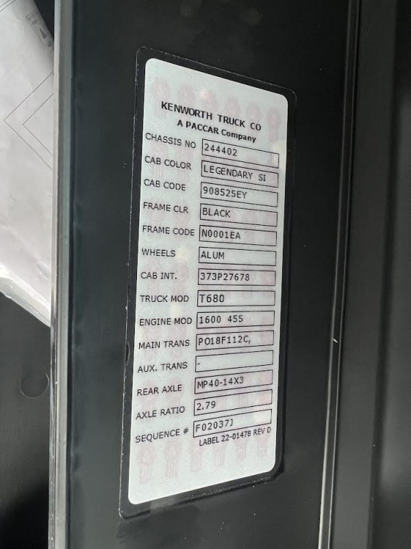 2023 Kenworth T680 - Image 22