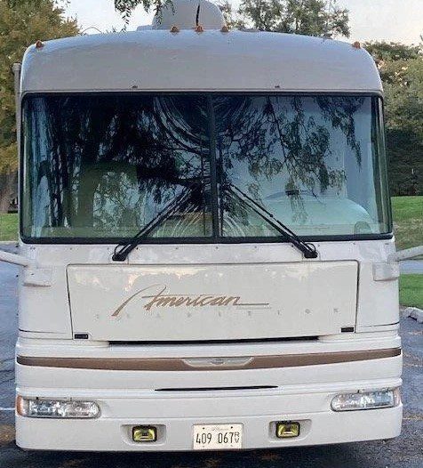 2000 Fleetwood American Tradition 38x - Image 3