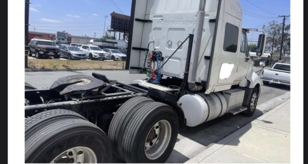 2015 International Prostar - Image 3