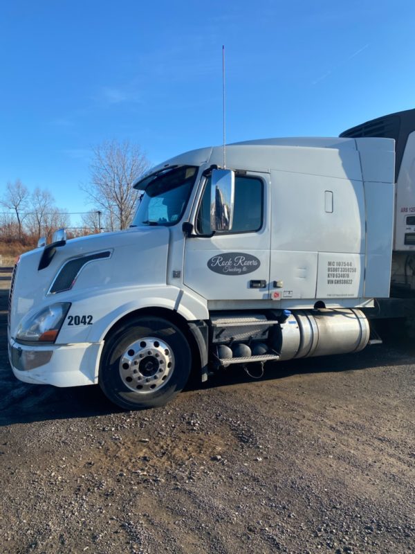 2016 Volvo VNL64T630