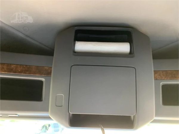 2018 INTERNATIONAL LT - Image 16