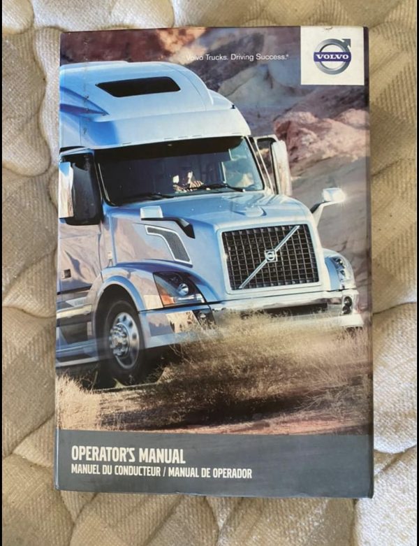 2015 Volvo VNL64T630 - Image 18