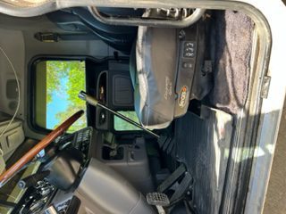 2014 PETERBILT 389 - Image 9