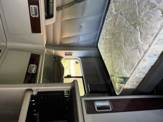 2014 PETERBILT 389 - Image 11