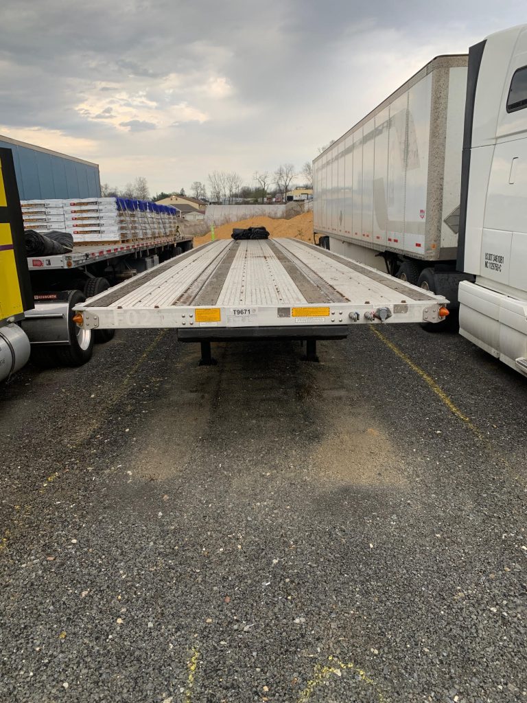 2013 UTILITY Flat Bed Trailer