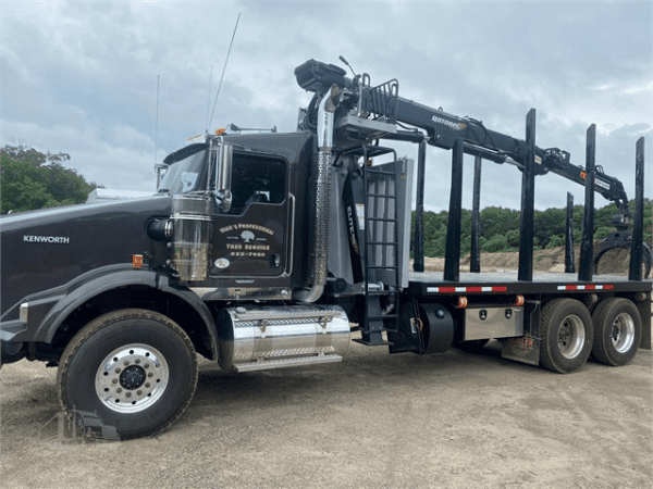 2022 Kenworth T800 Log Truck