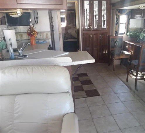 2003 NEWMAR KOUNTRY STAR 3905 - Image 3