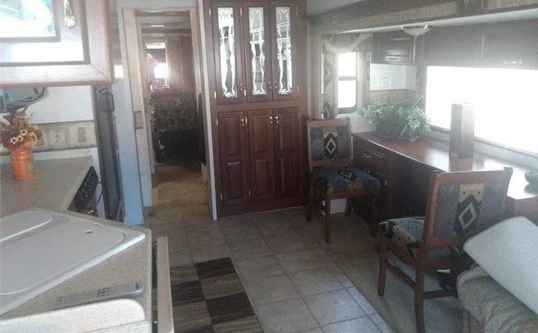 2003 NEWMAR KOUNTRY STAR 3905 - Image 4