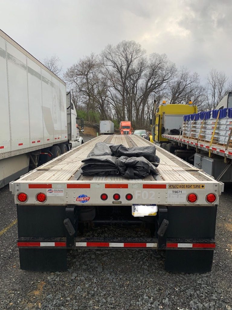 2013 UTILITY Flat Bed Trailer - Image 6