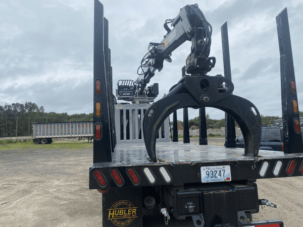 2022 Kenworth T800 Log Truck - Image 5