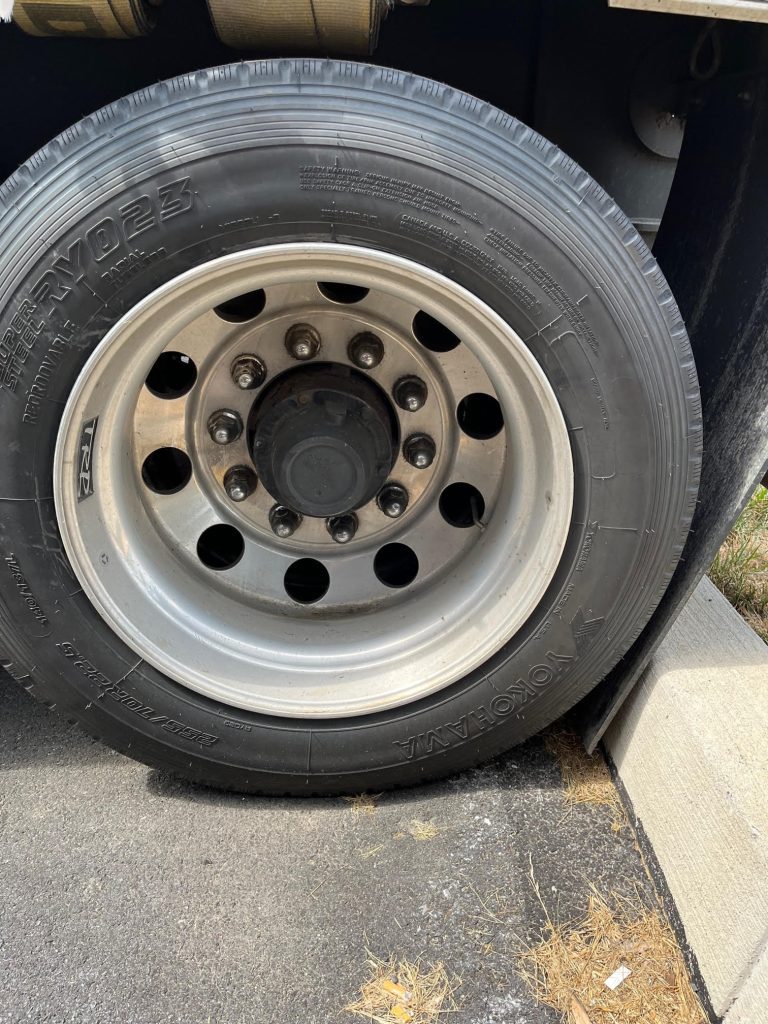 2013 UTILITY Flat Bed Trailer - Image 8