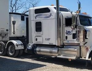 2018 Kenworth W900L