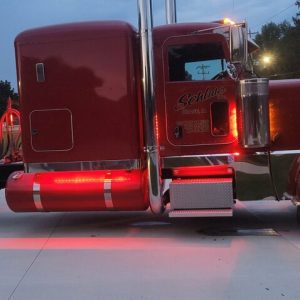 2018 Peterbilt 389
