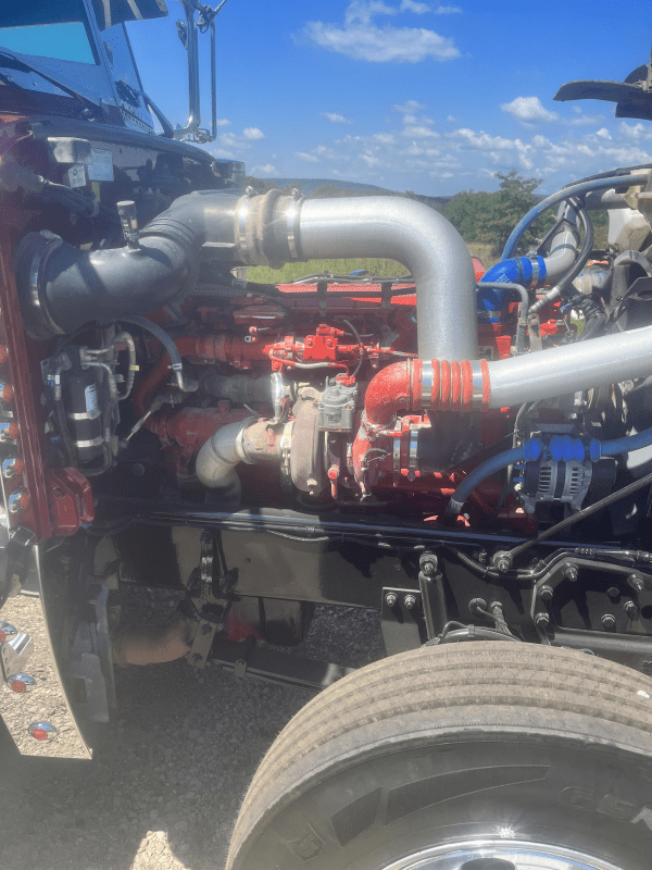 2018 Peterbilt 389 - Image 3