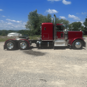2018 Peterbilt 389