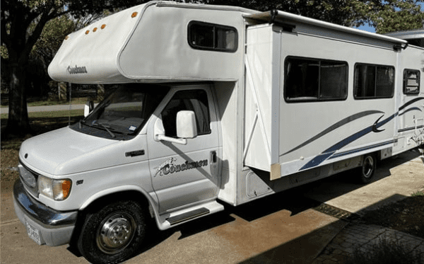 2002 COACHMEN LEPRECHAUN 314SS - Image 26