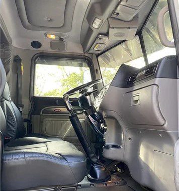 2019 PETERBILT 389 PRIDE & CLASS - Image 7
