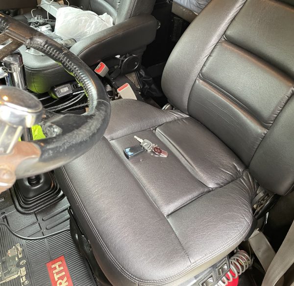 2020 Kenworth W900 - Image 6