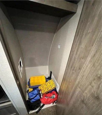 2021 FOREST RIVER AURORA 34BHTS - Image 21