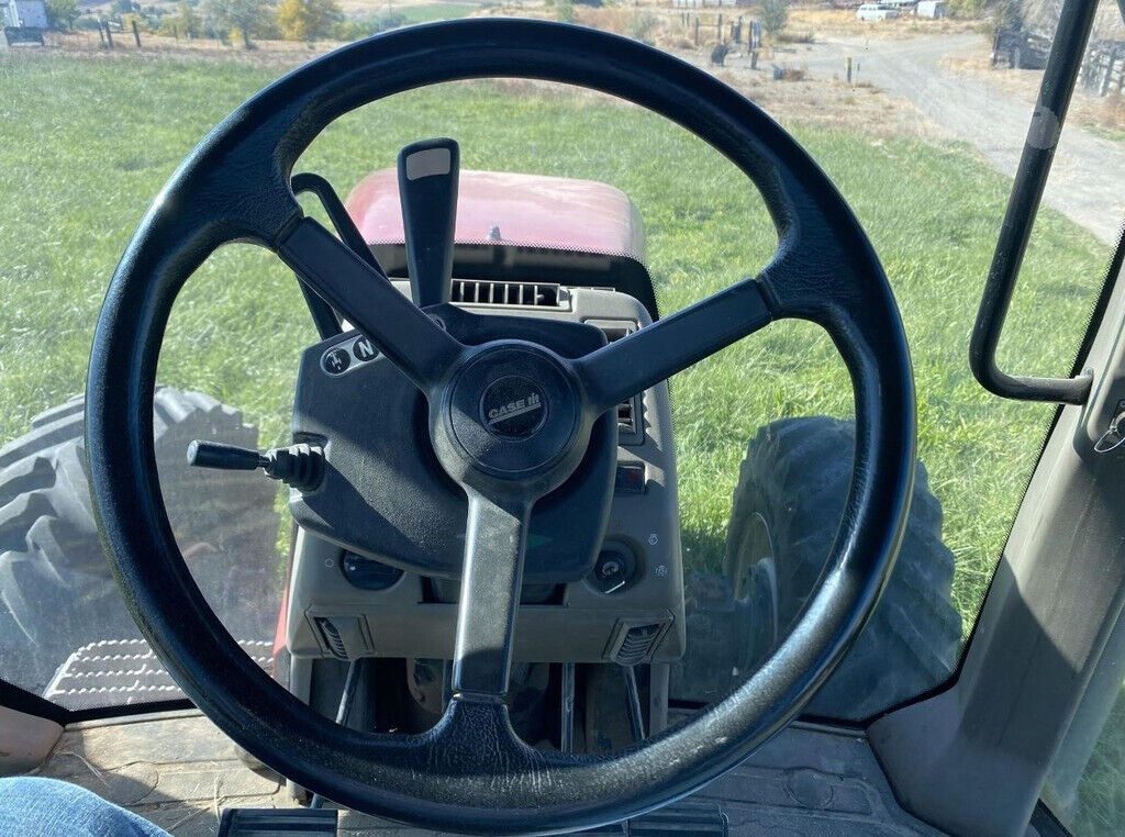 2008 Case IH Magnum 305 Tractor - Image 6