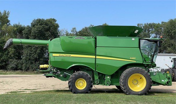 2014 JOHN DEERE S680